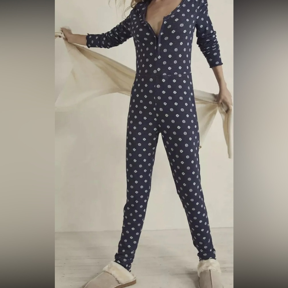 Free People Home Alone Long Johns Jumpsuit Size Medium Intimately FP